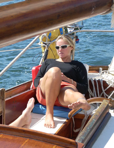 laurel sail